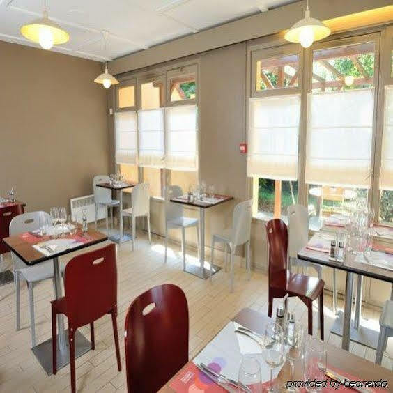 Hotel Campanile Clermont-Ferrand ~ Thiers Zewnętrze zdjęcie
